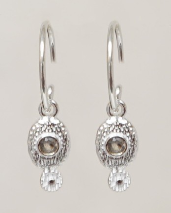 DD - Earrings pendant labradorite 2mm in oval gold pltd.