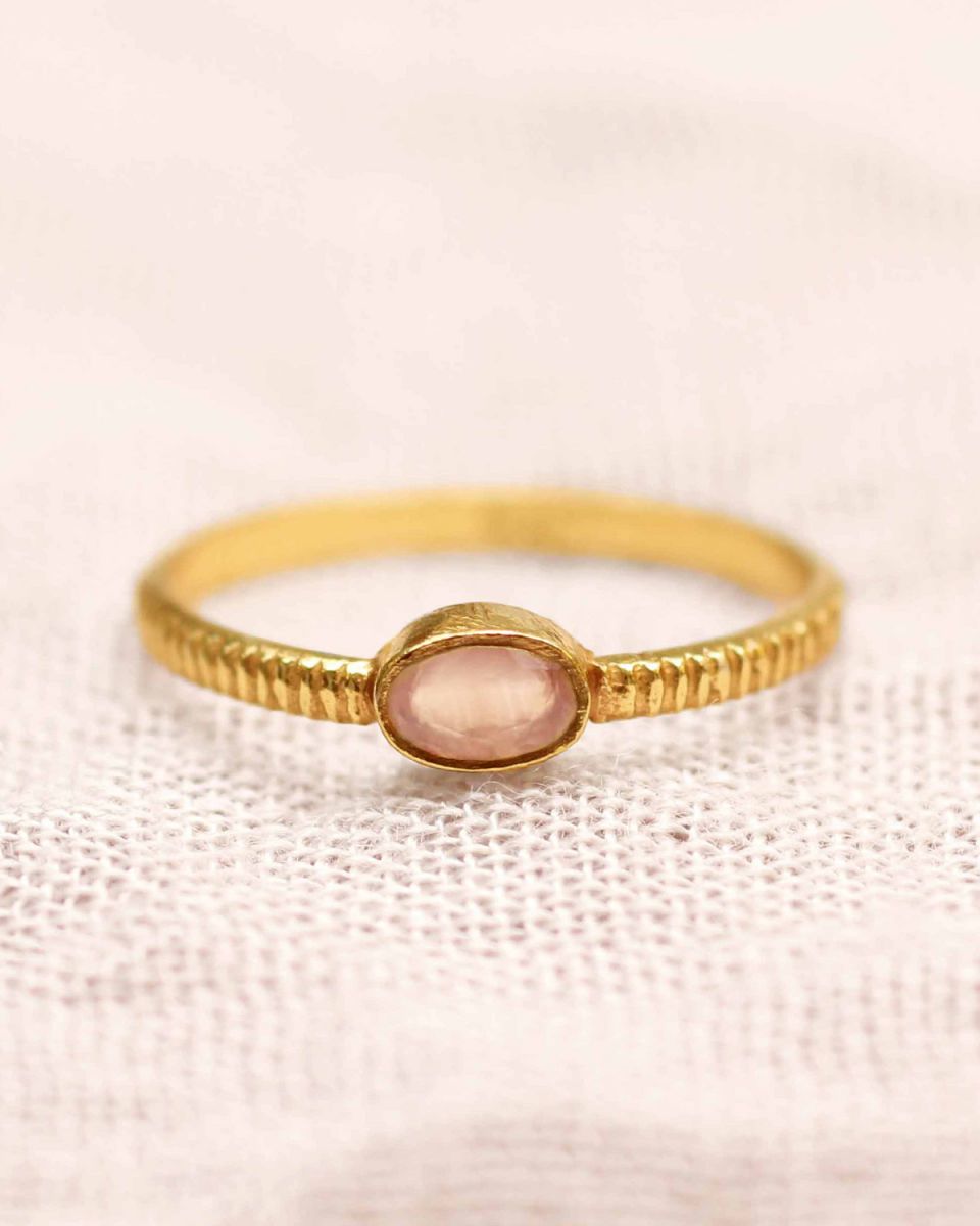 dd ring size 52 oval bar rose quartz gold plated