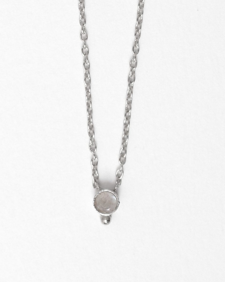 ee collier 3mm round dot white moonstone