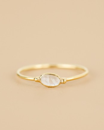 E - Ring Lanternfly stone 4x5mm oval