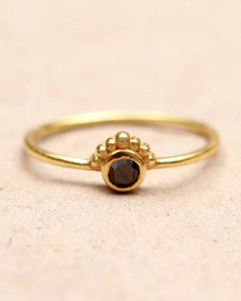 E- ring size 52 3mm black agate etnic gold plated