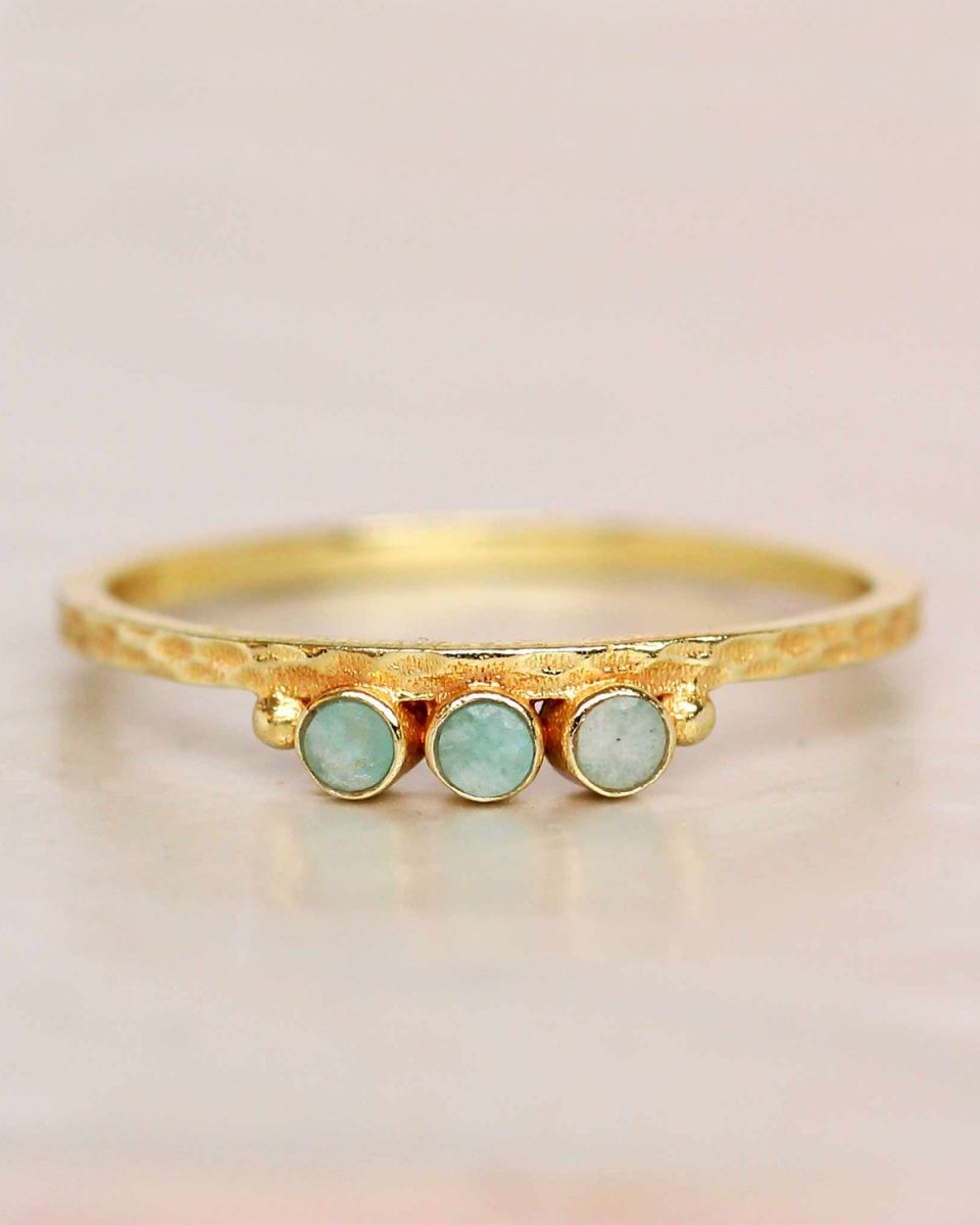 e ring size 52 amazonite three stones two dots hammered gol