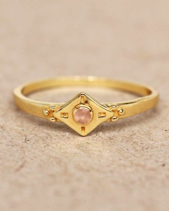 EE-ring size 52 peach moonstone horizontal diamond with ston