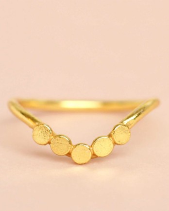 E- ring size 52 v-shape 5 coins gold plated