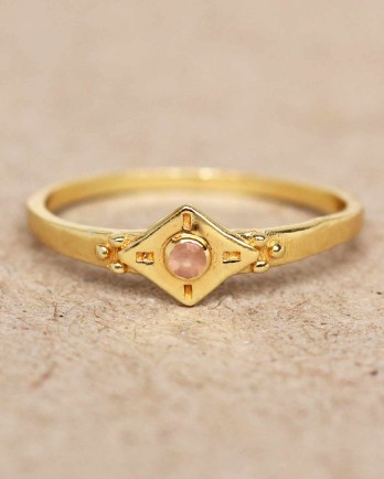 EE-ring size 54 peach moonstone horizontal diamond with ston