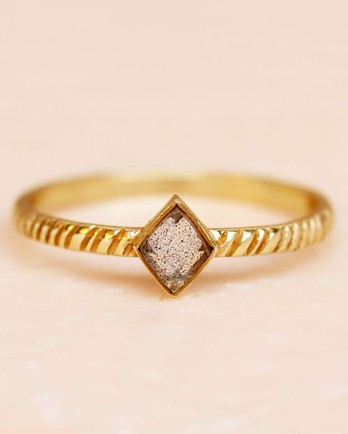 E- ring size 56 labradorite diamond striped diagonally gold