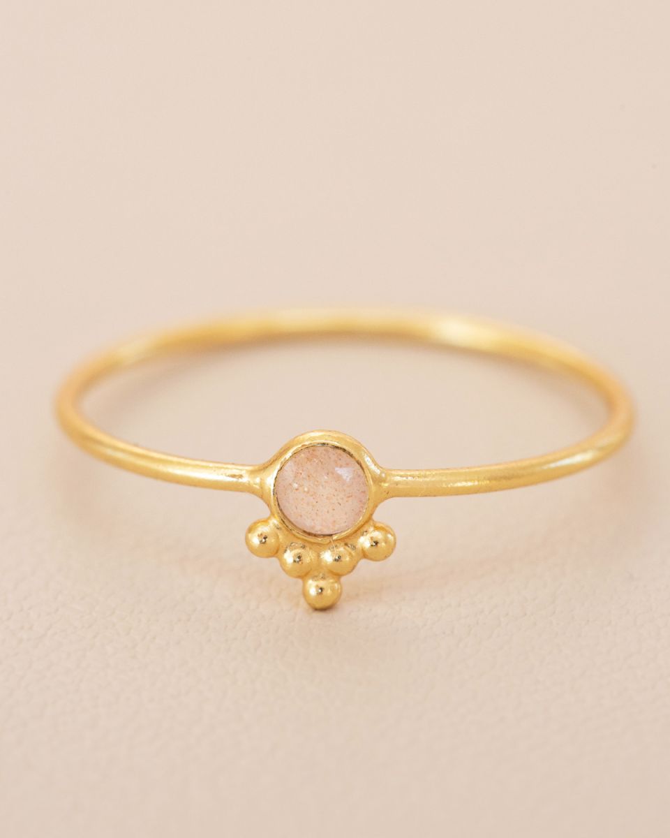 ee ring abrial size 58 3mm peach moonstone dots gpl