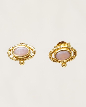 FF - Earrings stud hammered oval with pink opal gld.pltd.