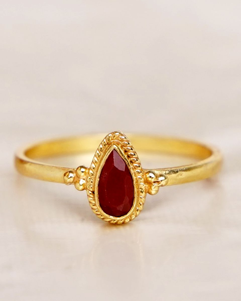 f ring size 52 red jasper drop with triple dots gold pl