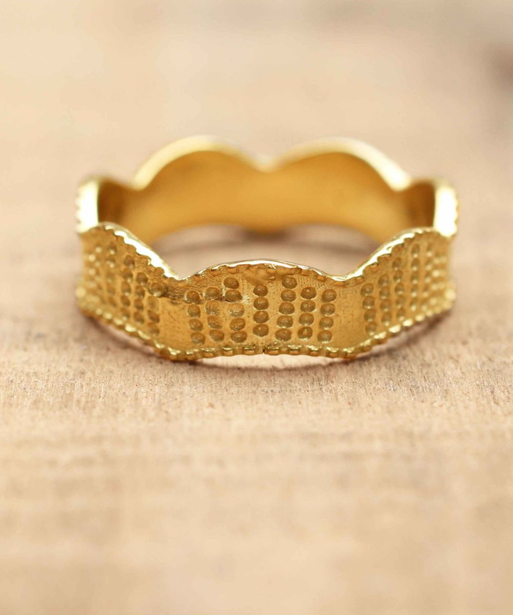 f ring size 56 flat waves gold plated