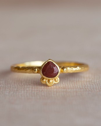 FF - Ring Alie size 54 triangle 3mm red jasper dots g.pl FF - Ring Alie size 54 triangle 3mm red jasper dots g.pl