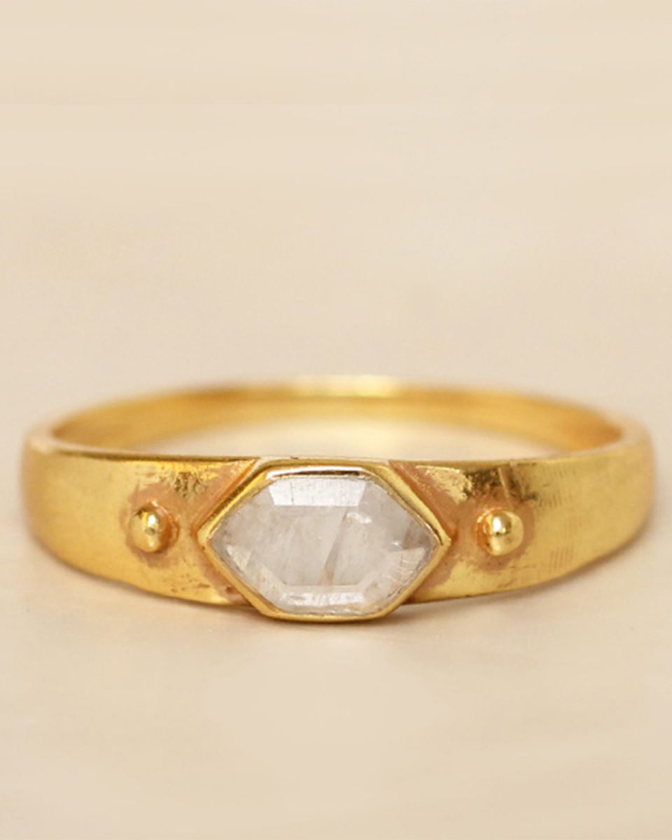 gg ring size 52 diamond dot white moonstone gold plated