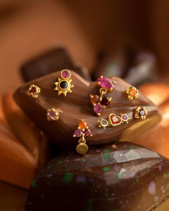 KK - Earring stud Alphard stone 2,5x5mm marquise KK - Earring stud Alphard stone 2,5x5mm marquise